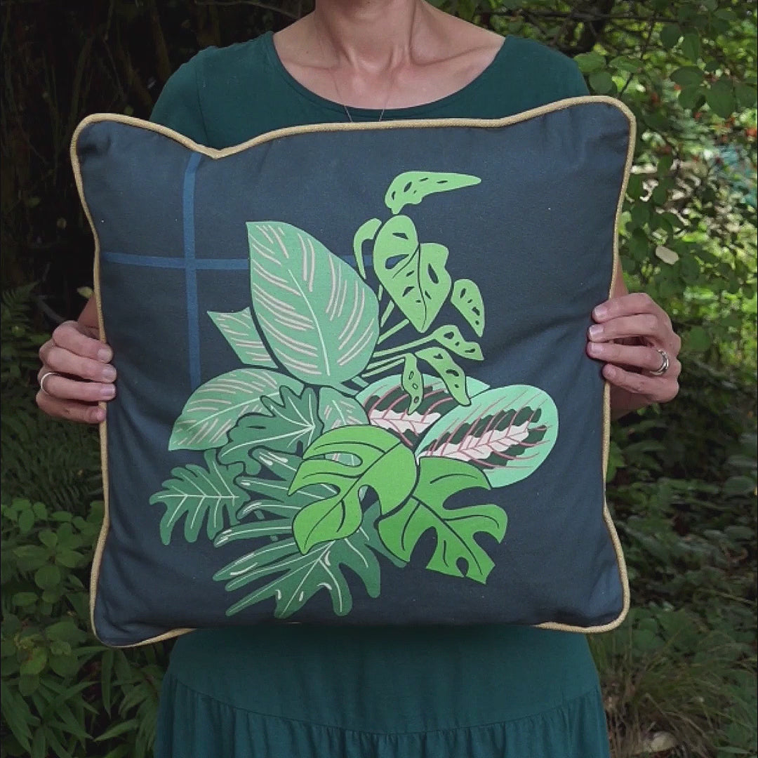 Indoor Jungle Gold Cushion Cover